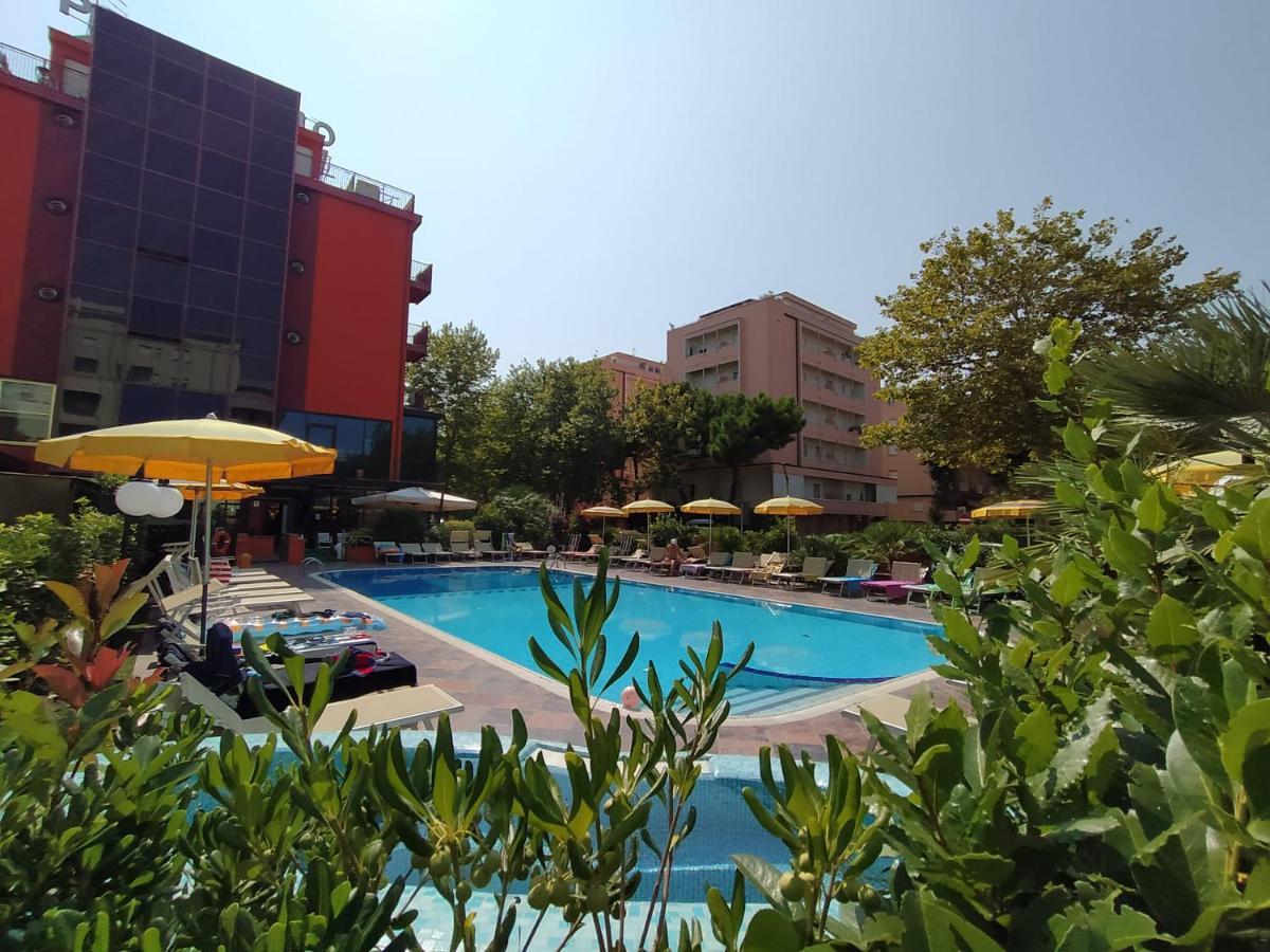 Hotel Prestigio Cesenatico Ngoại thất bức ảnh