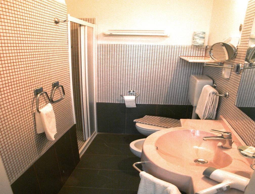 Hotel Prestigio Cesenatico Ngoại thất bức ảnh