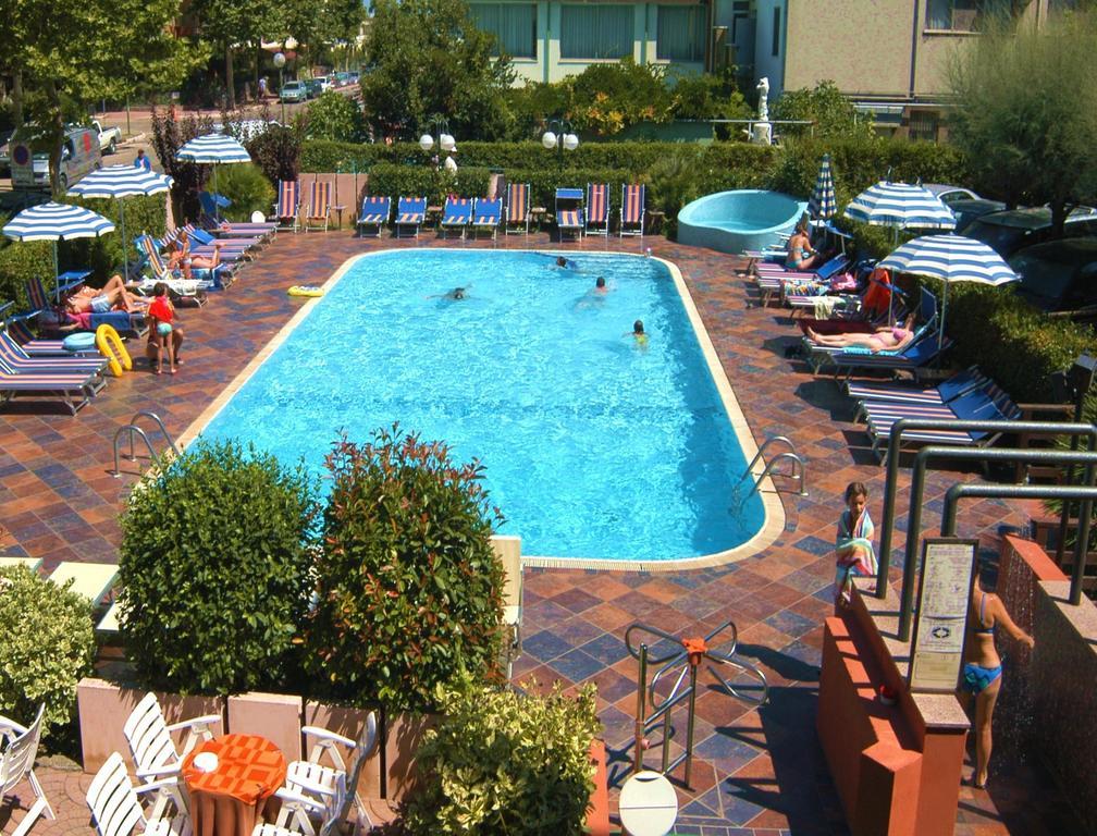 Hotel Prestigio Cesenatico Ngoại thất bức ảnh