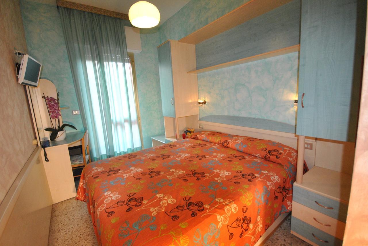 Hotel Prestigio Cesenatico Ngoại thất bức ảnh